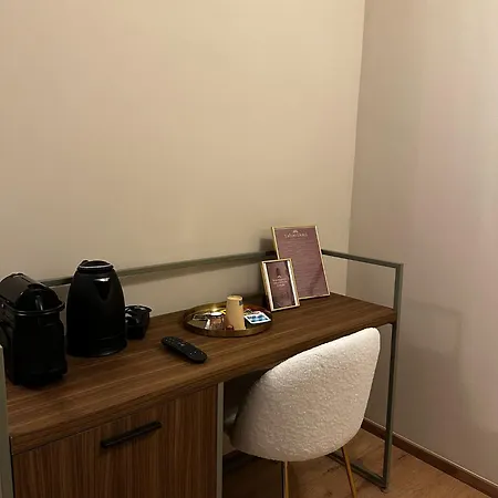 Hotel Urban *
